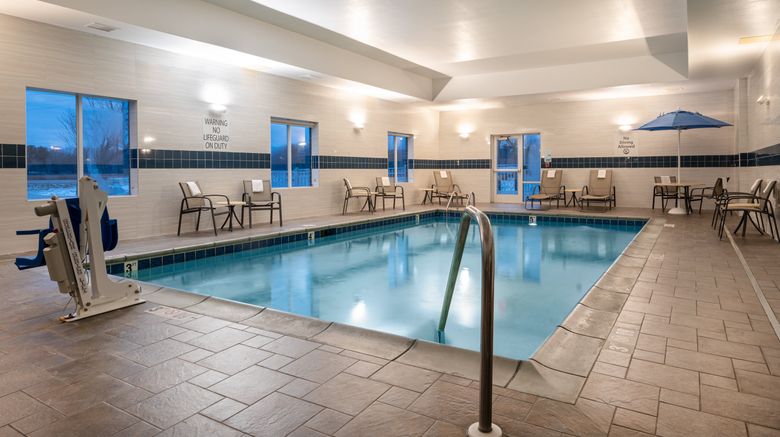 <b>Holiday Inn Express & Stes Edwardsville Pool</b>. Images powered by <a href="https://leonardo.com/" title="Leonardo Worldwide" target="_blank">Leonardo</a>.
