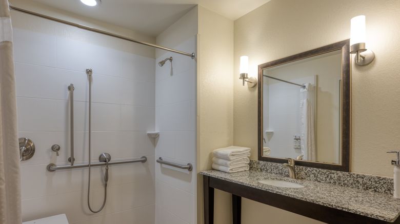 <b>Holiday Inn Express & Stes Edwardsville Room</b>. Images powered by <a href="https://leonardo.com/" title="Leonardo Worldwide" target="_blank">Leonardo</a>.
