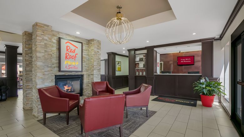 <b>Red Roof PLUS Knoxville West-Cedar Bluff Lobby</b>. Images powered by <a href="https://www.leonardoworldwide.com/" title="Leonardo Worldwide" target="_blank">Leonardo</a>.