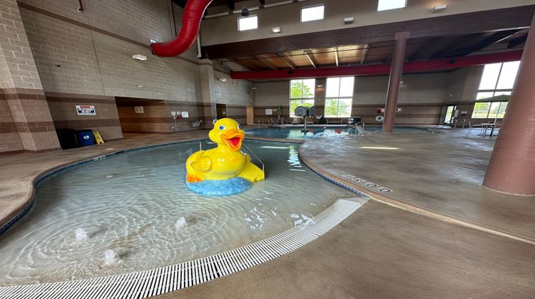 Holiday Inn & Convention Center Pool