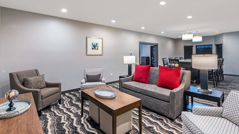 <b>Staybridge Suites IAH Airport East Lobby</b>. Images powered by <a href="https://www.leonardoworldwide.com/" title="Leonardo Worldwide" target="_blank">Leonardo</a>.