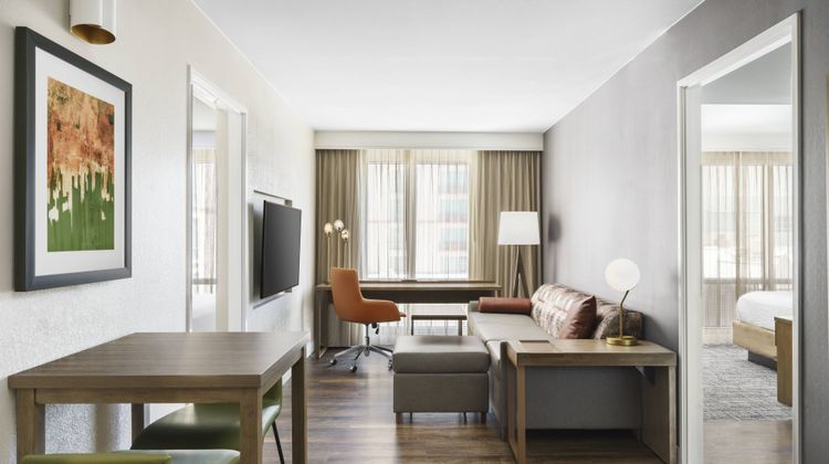 Residence Inn Downtown/Convention Ctr Suite