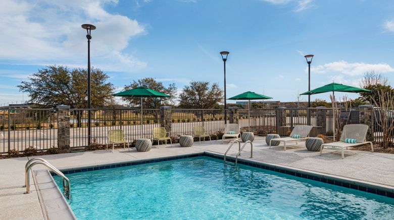 <b>Element Dallas Las Colinas Pool</b>. Images powered by <a href="https://www.leonardoworldwide.com/" title="Leonardo Worldwide" target="_blank">Leonardo</a>.