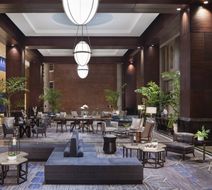Lancaster Marriott at Penn Square Lobby