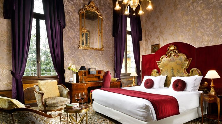 Palazzo Venart Luxury Hotel Room