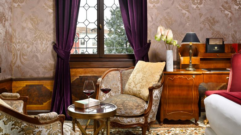 <b>Palazzo Venart Luxury Hotel Room</b>. Images powered by <a href="https://www.leonardoworldwide.com/" title="Leonardo Worldwide" target="_blank">Leonardo</a>.