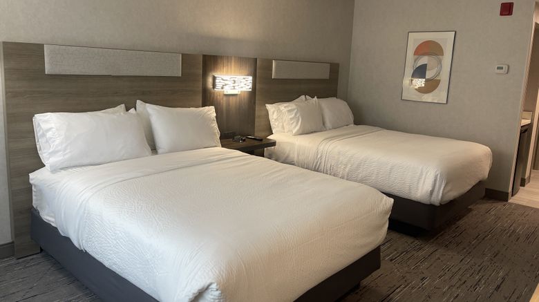 <b>Holiday Inn Express & Suites Brattleboro Room</b>. Images powered by <a href="https://www.leonardoworldwide.com/" title="Leonardo Worldwide" target="_blank">Leonardo</a>.