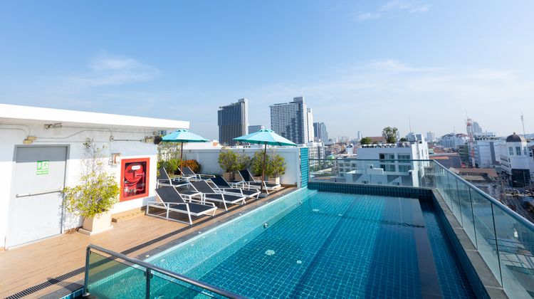 Holiday Inn Express Pattaya Central Pool