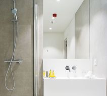 Marriott Exec Apts European Quarters Room
