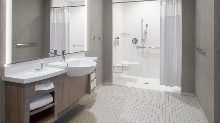 SpringHill Suites near Fort Jackson Room