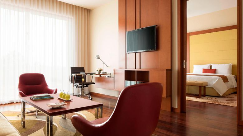 <b>Courtyard by Marriott Kochi Airport Suite</b>. Images powered by <a href="https://www.leonardoworldwide.com/" title="Leonardo Worldwide" target="_blank">Leonardo</a>.