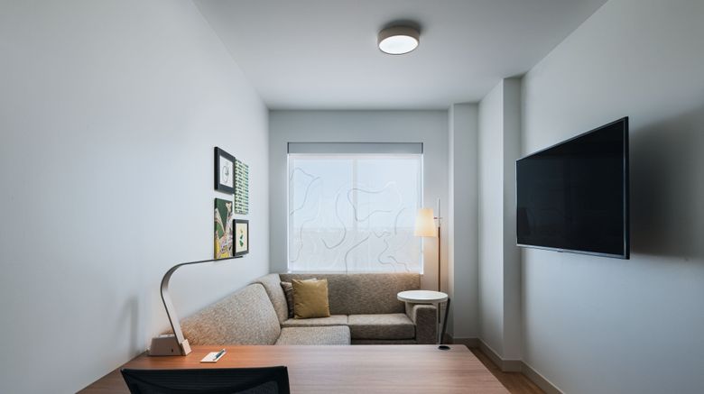 <b>Element Dallas Las Colinas Room</b>. Images powered by <a href="https://www.leonardoworldwide.com/" title="Leonardo Worldwide" target="_blank">Leonardo</a>.