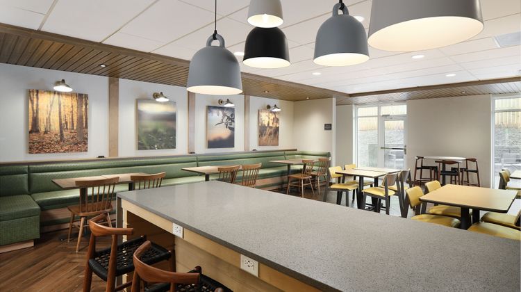 Fairfield Inn/Suites Raleigh-Durham Arpt Restaurant