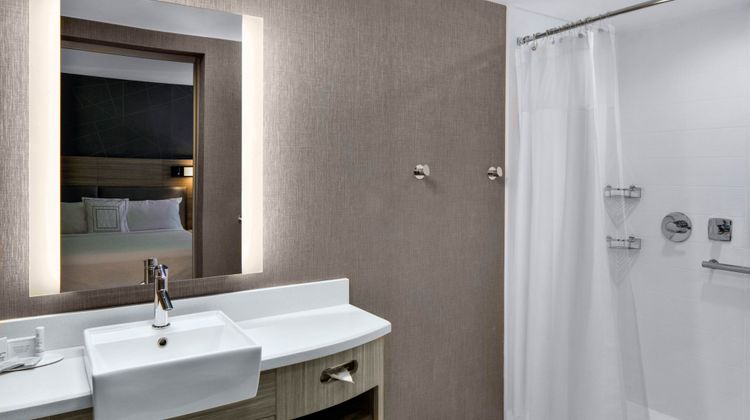 SpringHill Suites Hilton Head Island Room