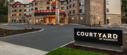 Courtyard by Marriott Olympia Exterior
