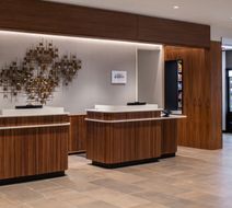 Courtyard by Marriott Olympia Lobby