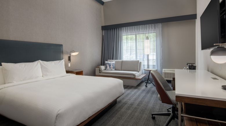 <b>Courtyard by Marriott Olympia Room</b>. Images powered by <a href="https://www.leonardoworldwide.com/" title="Leonardo Worldwide" target="_blank">Leonardo</a>.