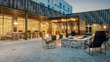 Courtyard Savannah Airport Spa