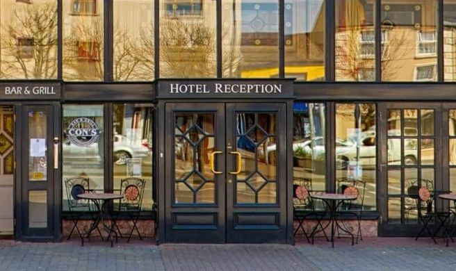 River Island Hotel Exterior