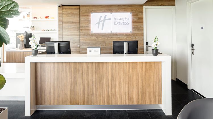 Holiday Inn Express Utrecht - Papendorp Exterior