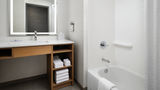 <b>Holiday Inn Cincinnati-Liberty Way Room</b>. Images powered by <a href="https://www.leonardoworldwide.com/" title="Leonardo Worldwide" target="_blank">Leonardo</a>.
