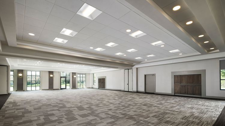 Holiday Inn Cincinnati-Liberty Way Meeting