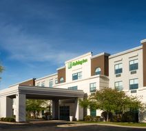 Holiday Inn Cincinnati-Liberty Way Exterior