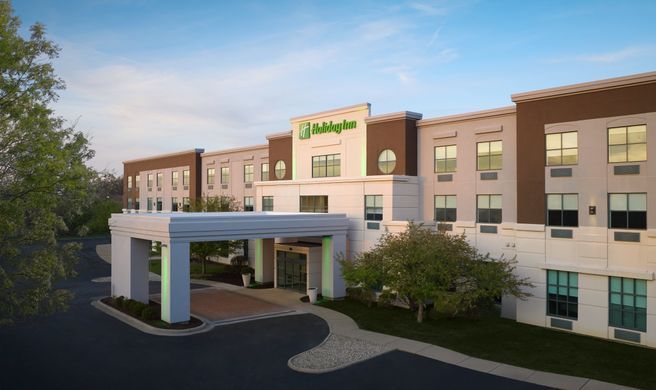 Holiday Inn Cincinnati-Liberty Way Exterior
