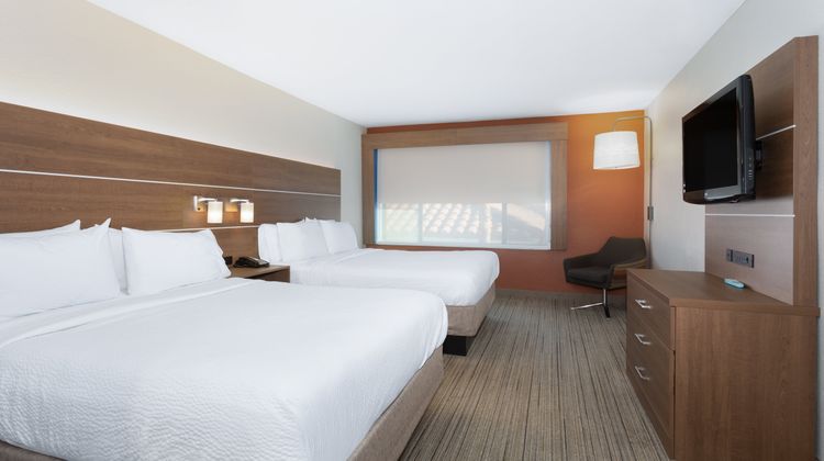 Holiday Inn Express & Suites Marana Room