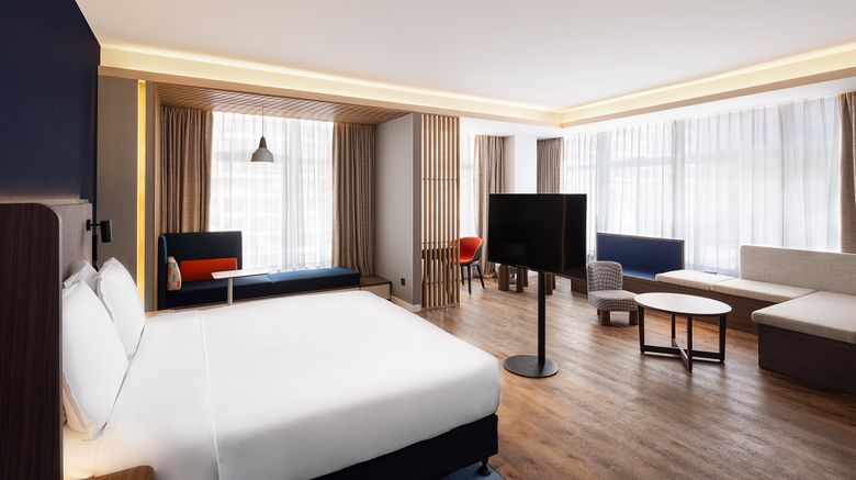 <b>Holiday Inn Express Qingdao Jinshui Room</b>. Images powered by <a href="https://www.leonardoworldwide.com/" title="Leonardo Worldwide" target="_blank">Leonardo</a>.