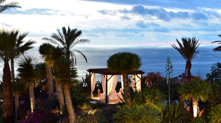 Pestana Grand Ocean Resort Hotel Exterior
