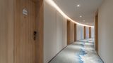 <b>Holiday Inn Exp Golden Pebble Beach Lobby</b>. Images powered by <a href="https://www.leonardoworldwide.com/" title="Leonardo Worldwide" target="_blank">Leonardo</a>.