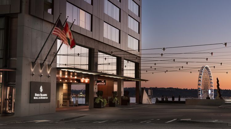 Four Seasons Hotel Seattle Exterior