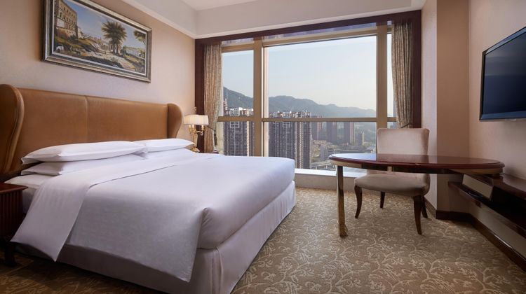 Sheraton Chongqing Hotel Room