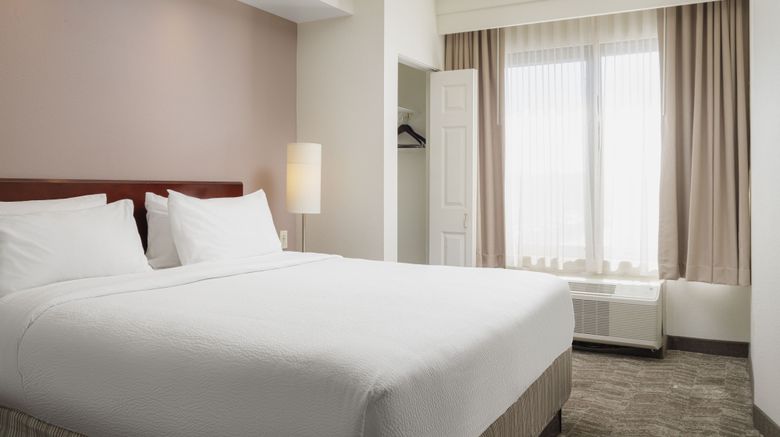 <b>SpringHill Suites Knoxville Suite</b>. Images powered by <a href="https://www.leonardoworldwide.com/" title="Leonardo Worldwide" target="_blank">Leonardo</a>.