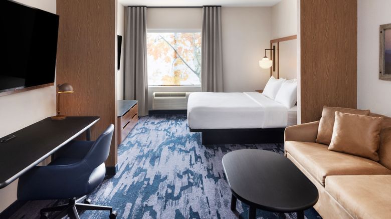 <b>Fairfield by Marriott West Kelowna Room</b>. Images powered by <a href="https://www.leonardoworldwide.com/" title="Leonardo Worldwide" target="_blank">Leonardo</a>.