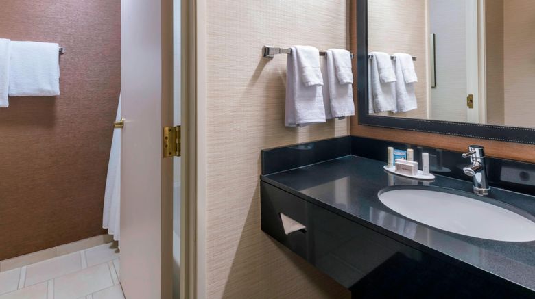 <b>Fairfield Inn by Marriott/Union Hill Room</b>. Images powered by <a href="https://www.leonardoworldwide.com/" title="Leonardo Worldwide" target="_blank">Leonardo</a>.
