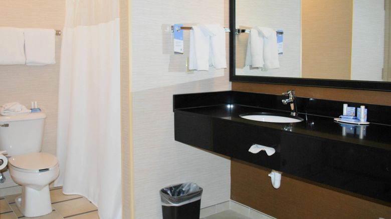 <b>Fairfield Inn by Marriott/Union Hill Room</b>. Images powered by <a href="https://www.leonardoworldwide.com/" title="Leonardo Worldwide" target="_blank">Leonardo</a>.
