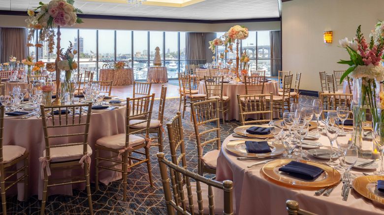 <b>Miami Marriott Biscayne Bay Ballroom</b>. Images powered by <a href="https://www.leonardoworldwide.com/" title="Leonardo Worldwide" target="_blank">Leonardo</a>.