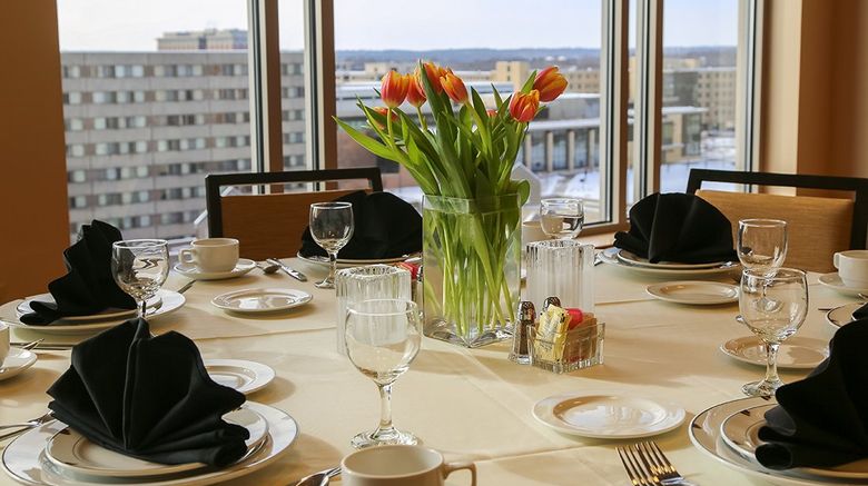 <b>Fluno Center Restaurant</b>. Images powered by <a href="https://www.leonardoworldwide.com/" title="Leonardo Worldwide" target="_blank">Leonardo</a>.