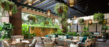 Four Seasons Hotel Singapore Exterior