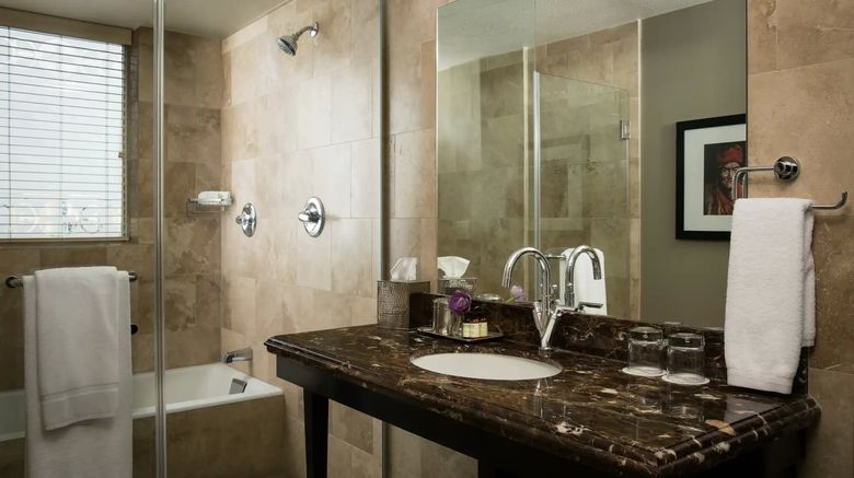 <b>Hotel ZaZa Houston Museum District Room</b>. Images powered by <a href="https://www.leonardoworldwide.com/" title="Leonardo Worldwide" target="_blank">Leonardo</a>.