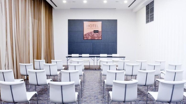 <b>Eurostars Palazzo Zichy Meeting</b>. Images powered by <a href="https://www.leonardoworldwide.com/" title="Leonardo Worldwide" target="_blank">Leonardo</a>.