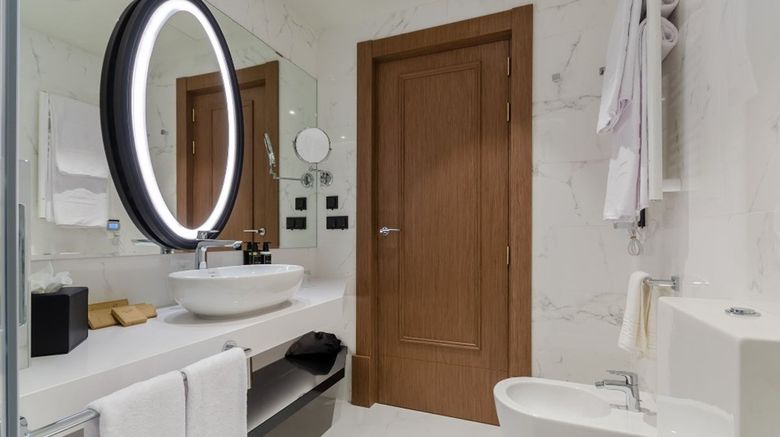 <b>Eurostars Lisboa Baixa Room</b>. Images powered by <a href="https://www.leonardoworldwide.com/" title="Leonardo Worldwide" target="_blank">Leonardo</a>.