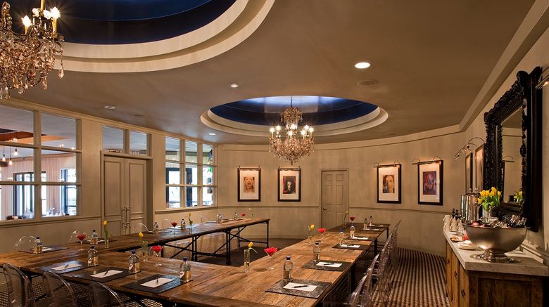 <b>Hotel ZaZa Dallas Uptown Meeting</b>. Images powered by <a href="https://www.leonardoworldwide.com/" title="Leonardo Worldwide" target="_blank">Leonardo</a>.