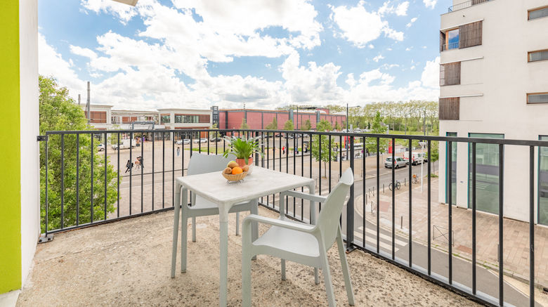 AppartCity Tours Exterior. Images powered by <a href="https://www.leonardoworldwide.com" target="_blank" rel="noopener">Leonardo</a>.