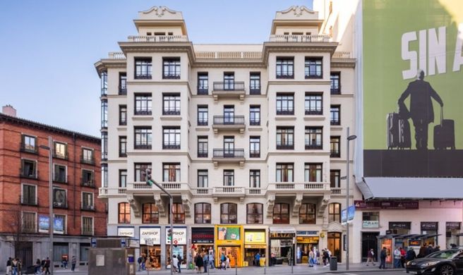 Ikonik Gran Via Exterior