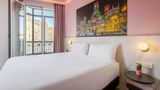 Ikonik Gran Via Room