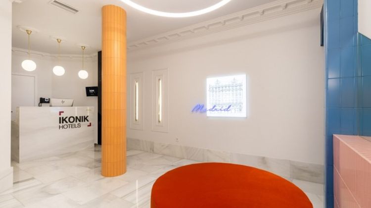 Ikonik Gran Via Lobby