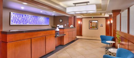 Fairfield Inn & Suites Lobby